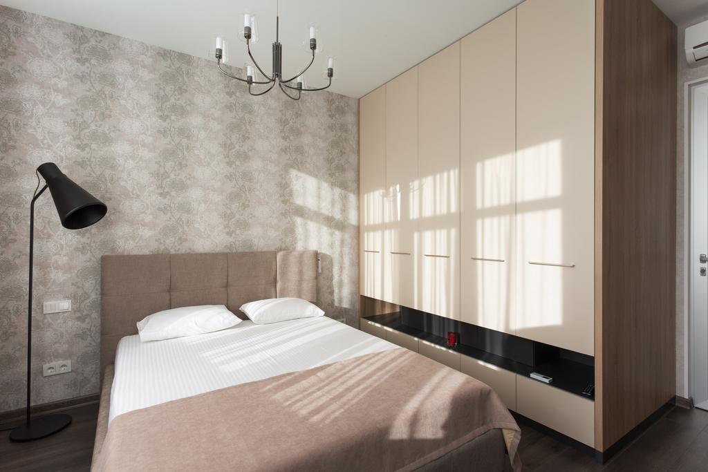 Modern Double Bedroom Apartment In Arkadia Odessa Esterno foto